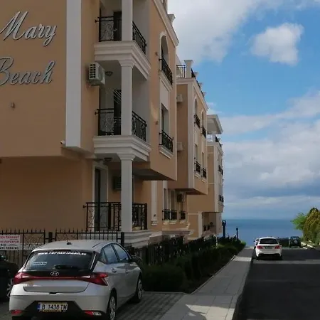 Apartament Bulgarien, *